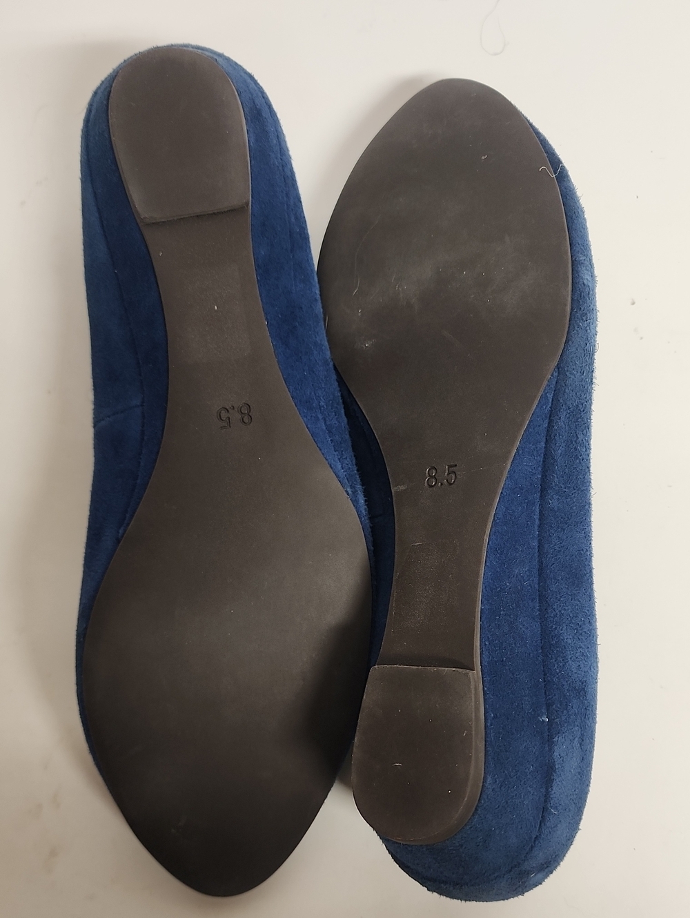 Jeffrey Campbell Deep Navy Suede Pointed Toe Flats with Leather Trim Size 8.5 - Picture 6 of 10